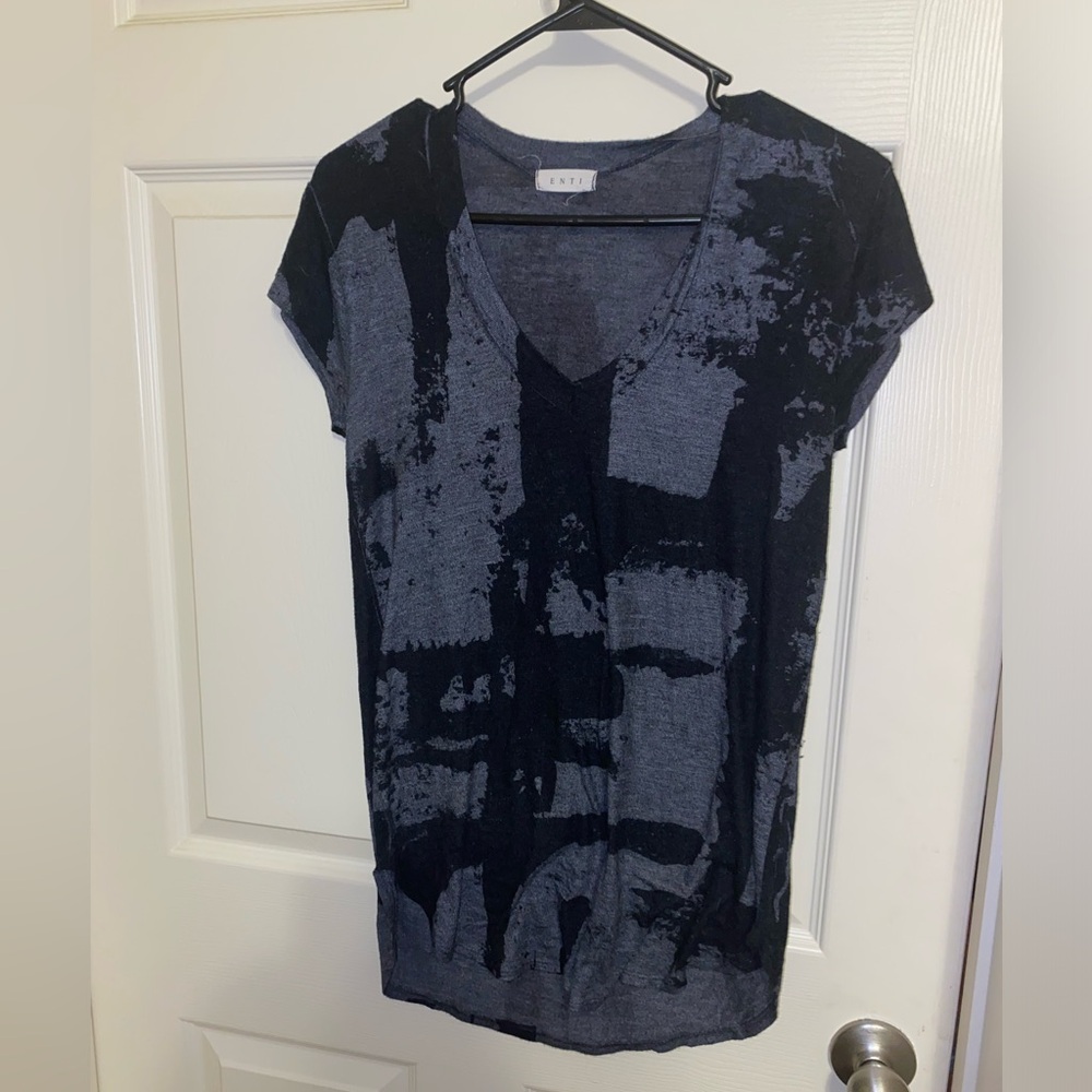 NWOT * ENTI Soft lightweight grey&black abstract pattern dolman blouse- Large